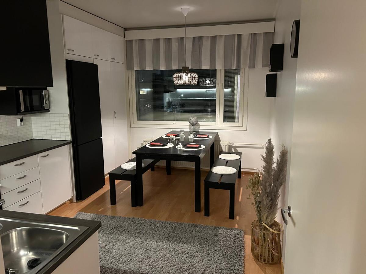 Keskustan Tilava Kaksio Appartement Rovaniemi Buitenkant foto